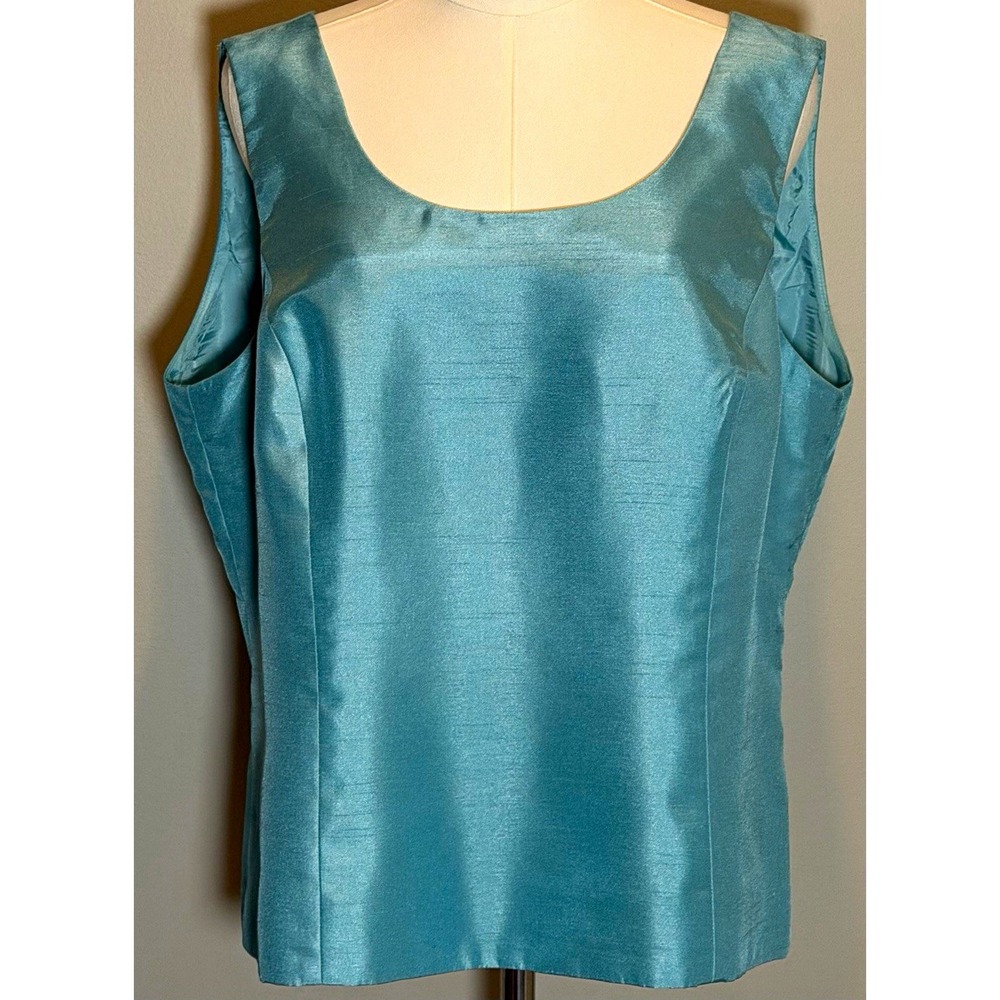 Kasper Blue Satin Square Neck Sleeveless Blouse Zip Lined Women Size 16 Perfect